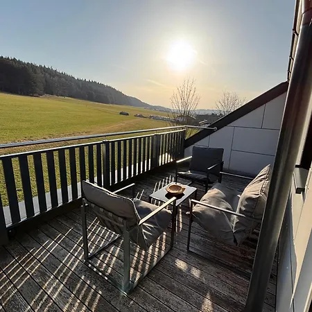 Moderne Maisonette-ferienwohnung Mit Dachterrasse, Waldblick & Parkplatz Appartement