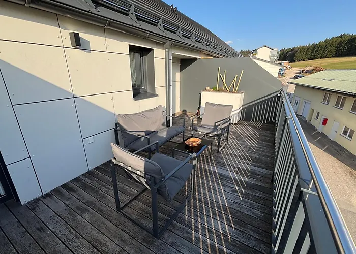 Moderne Maisonette-ferienwohnung Mit Dachterrasse, Waldblick & Parkplatz Apartment Friedburg